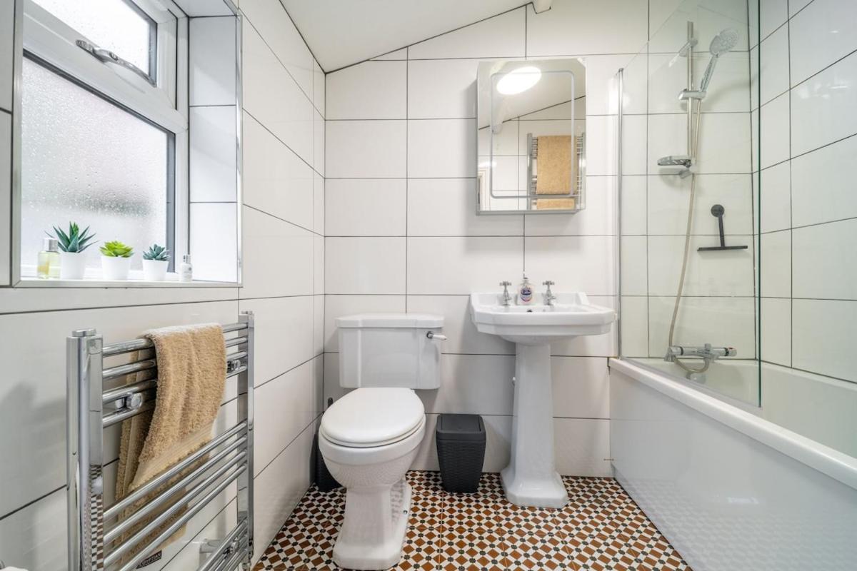 Ferienwohnung Swift Host Beautiful 1 Bed With Parking Norwich Exterior foto
